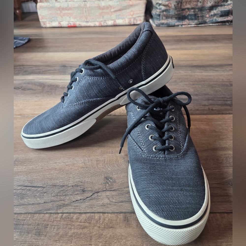 Sperry Men's Haylard CVO Navy Canvas Boat Shoes